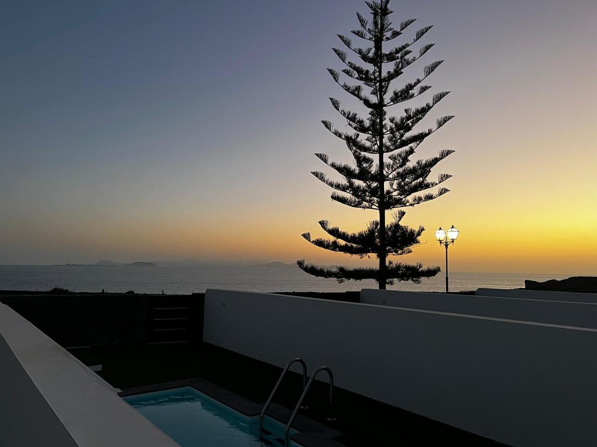Marina Suites 7 Playa Blanca  Exteriör bild